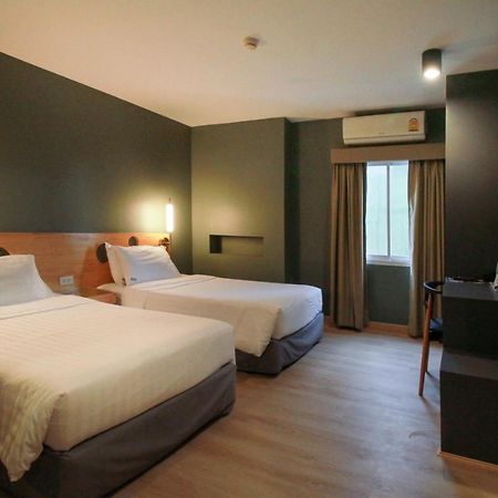 Mybed Ratchada Hotel Bangkok Eksteriør billede